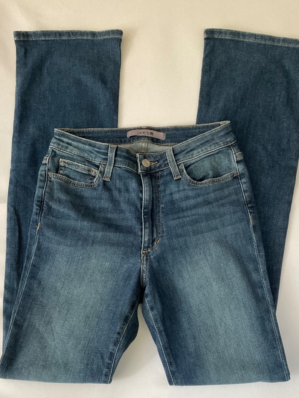 Joe’s Jeans High Rise Bootcut Grind Hem Size 27 X 34